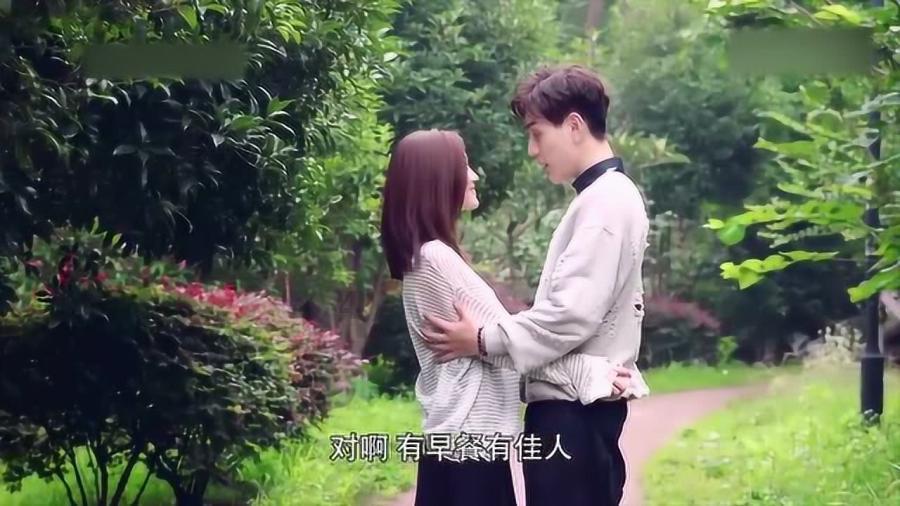 苏菲亚的婚纱